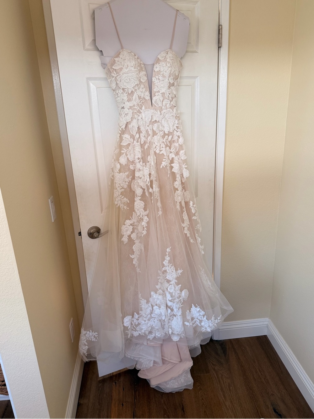 Blue Brand Lila Wedding dress 2019